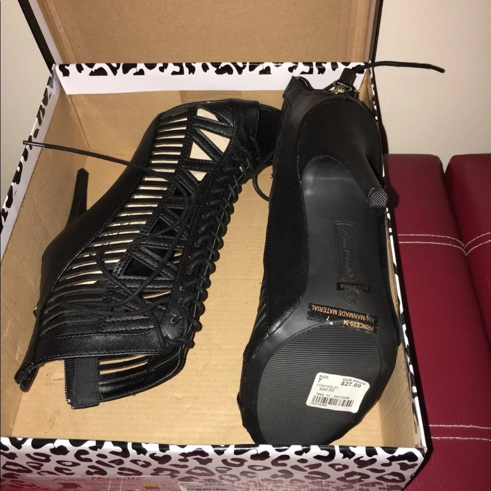 ⭐️Anne Mechelle Heels⭐️ - Picture 3 of 9